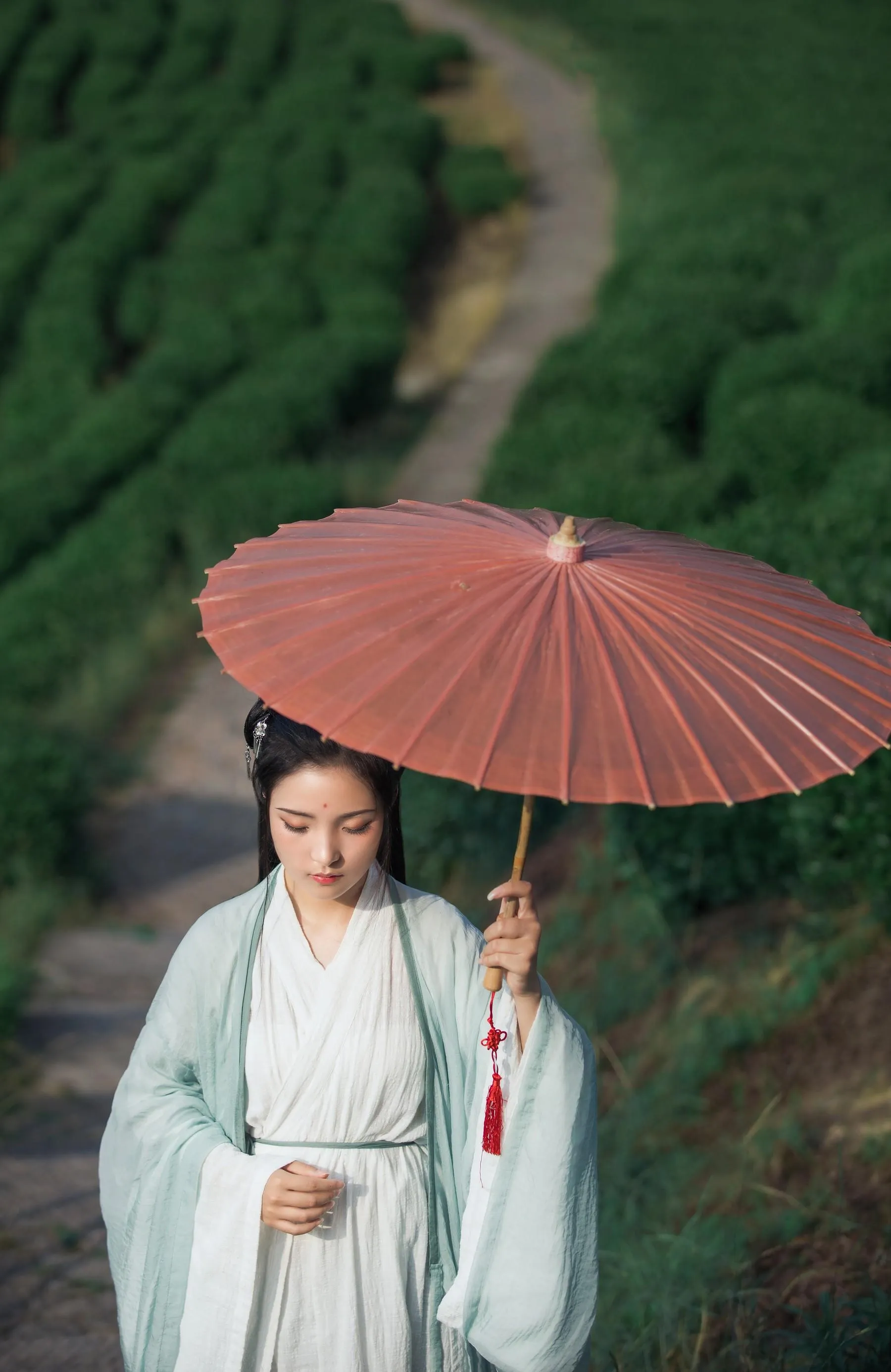 [艺图语] 2022.05.26 茶山 一个白鹿 [32P]插图8